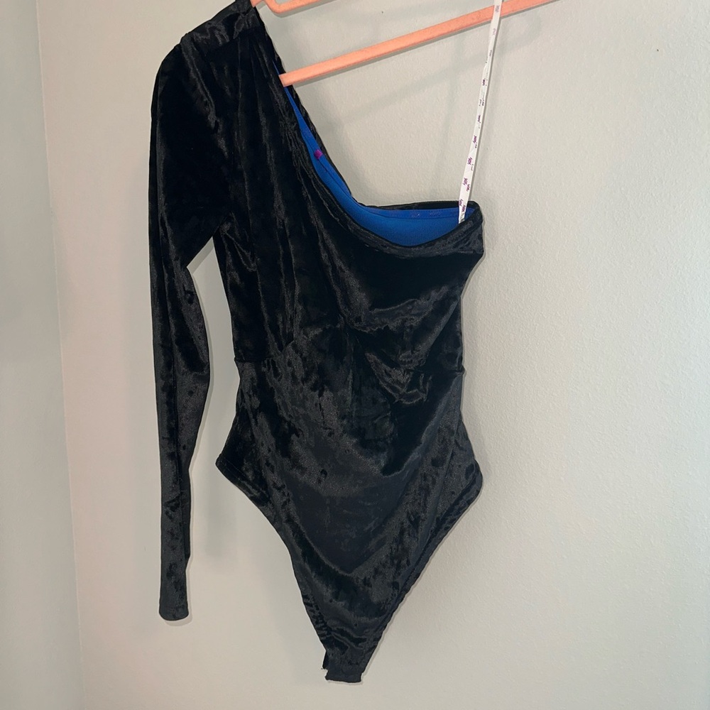 YITTY Black Velvet One-Shoulder Bodysuit